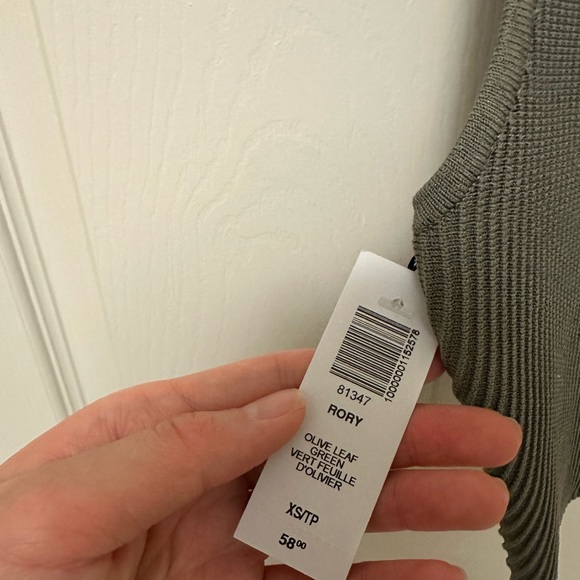 Aritzia, Babaton Sculpt Knit Rory Top in Olive Leaf Green - Picture 4 of 4